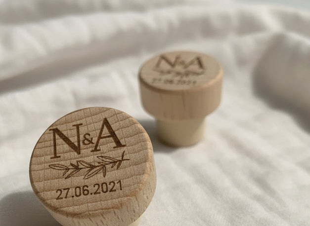 Bouchon de vin gravé Initiale et Date - personnalisé Feuille d'Olivier
