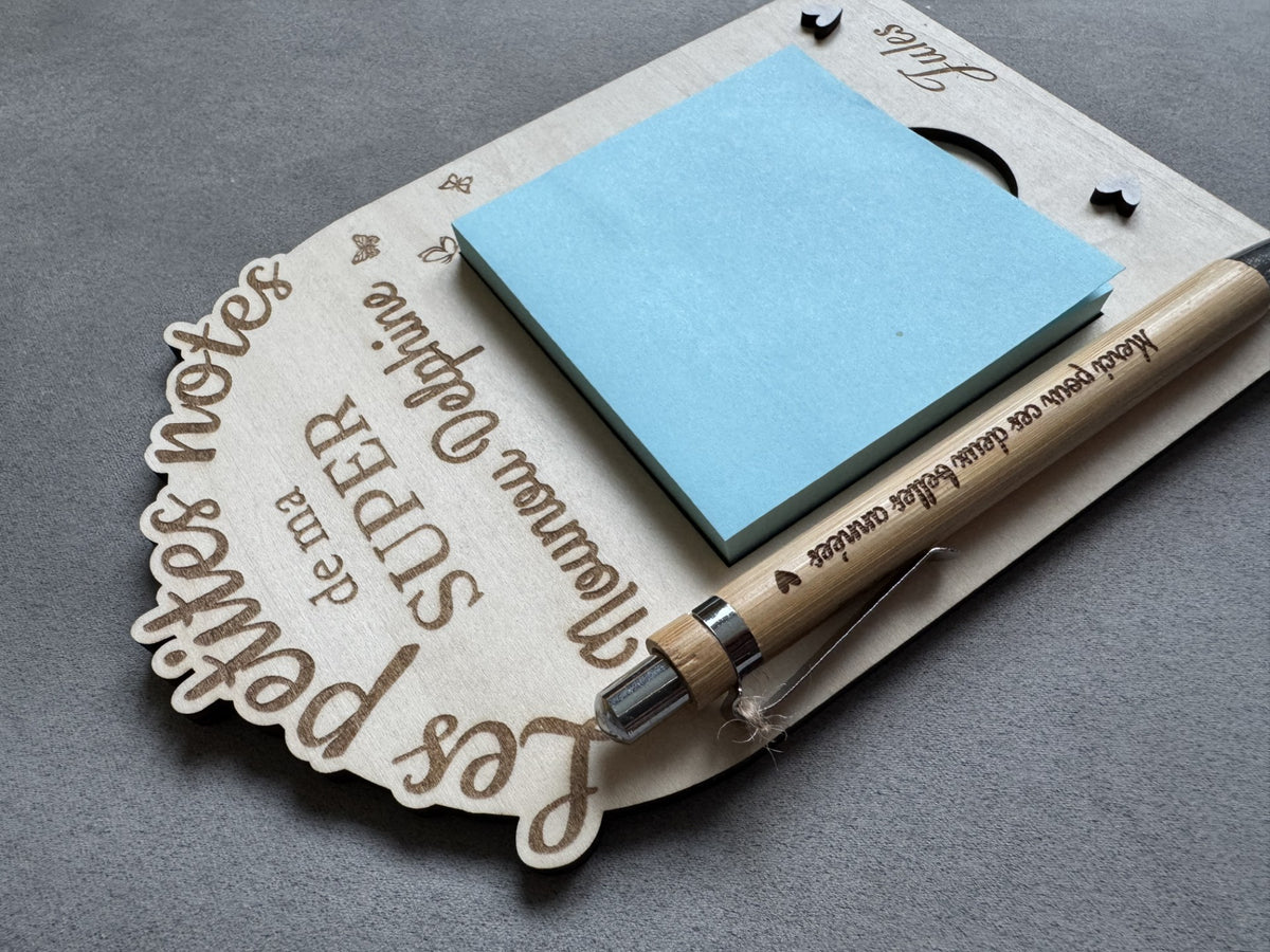 Porte-notes personnalisé en bois avec stylo gravé