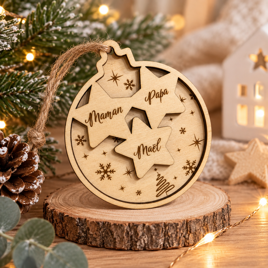Boule de Noël étoile famille/prénoms