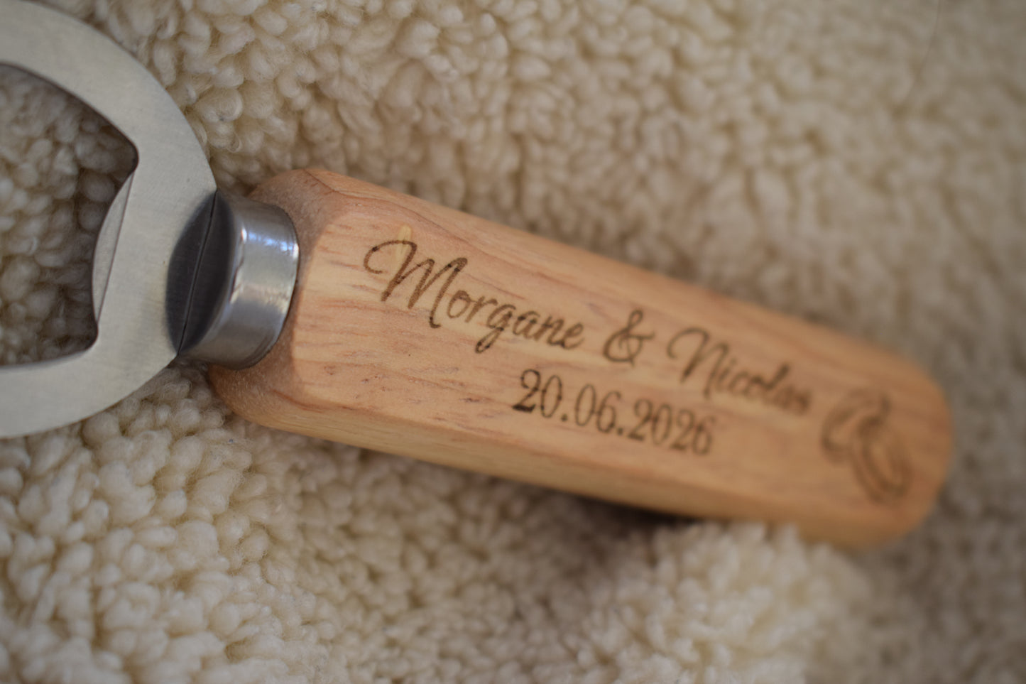 Décapsuleur en bois  - personnalisé alliances