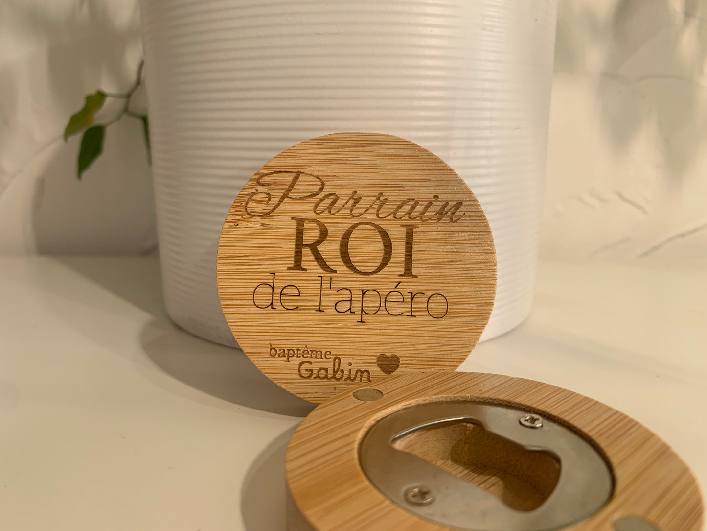 Décapsuleur aimanté  – Personnalisé " ... Roi de l’apéro"