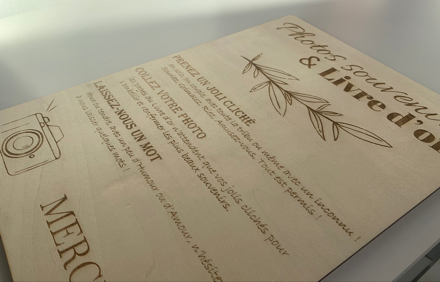 Tableau Photos souvenirs & Livre d'or