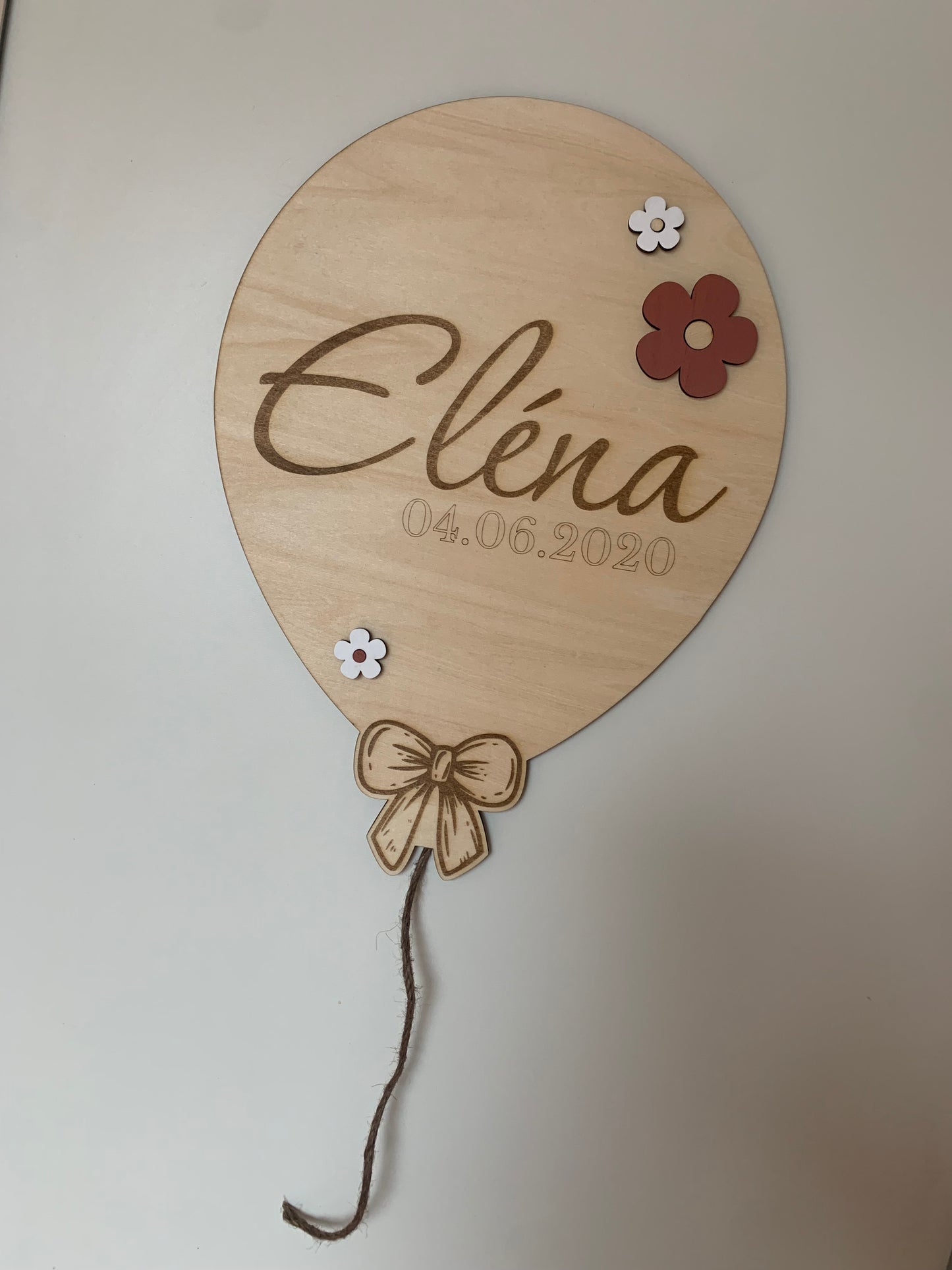 Décoration murale Ballon en bois – Personnalisée