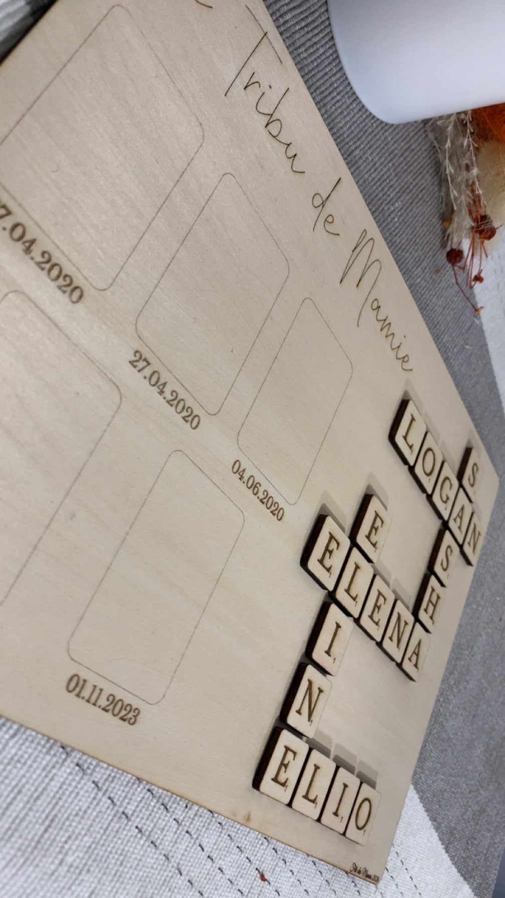 Tableau bois avec puzzle et emplacement photo - Personnalisé La Tribu de Mamie