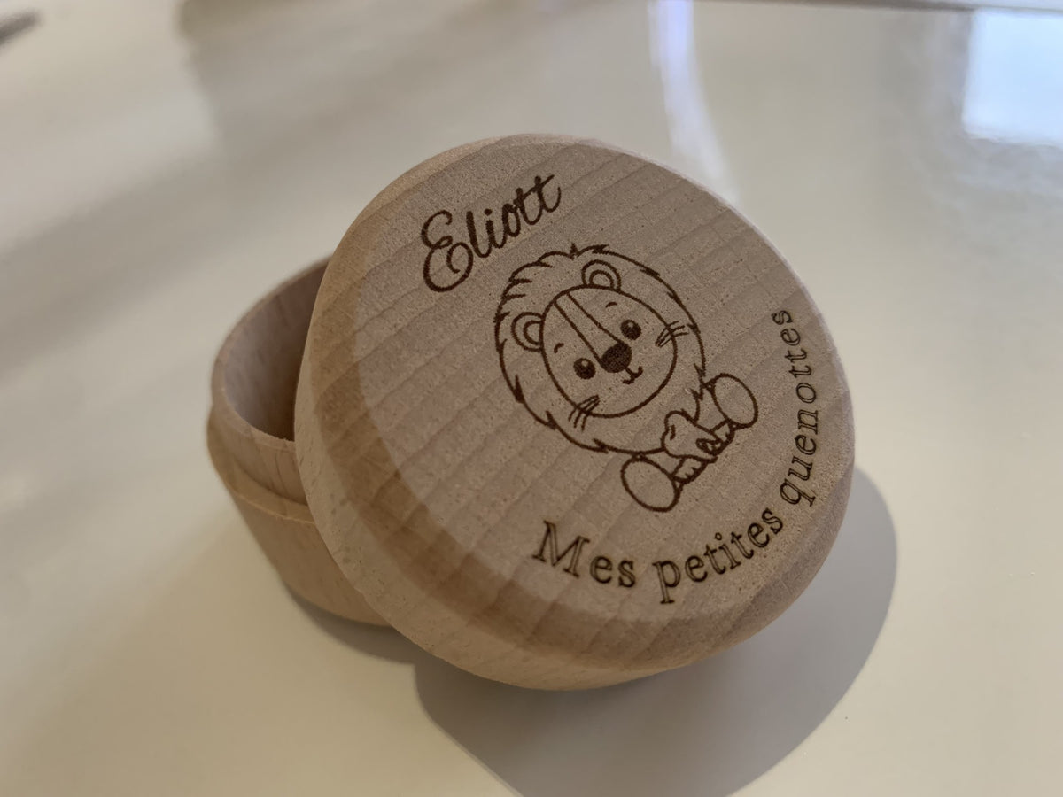 Boite à dents de lait en bois gravée – Personnalisée thème lion
